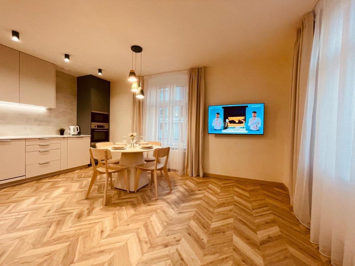 Kobiela Apartments Family Delux Ktw City Center Katowice Ngoại thất bức ảnh