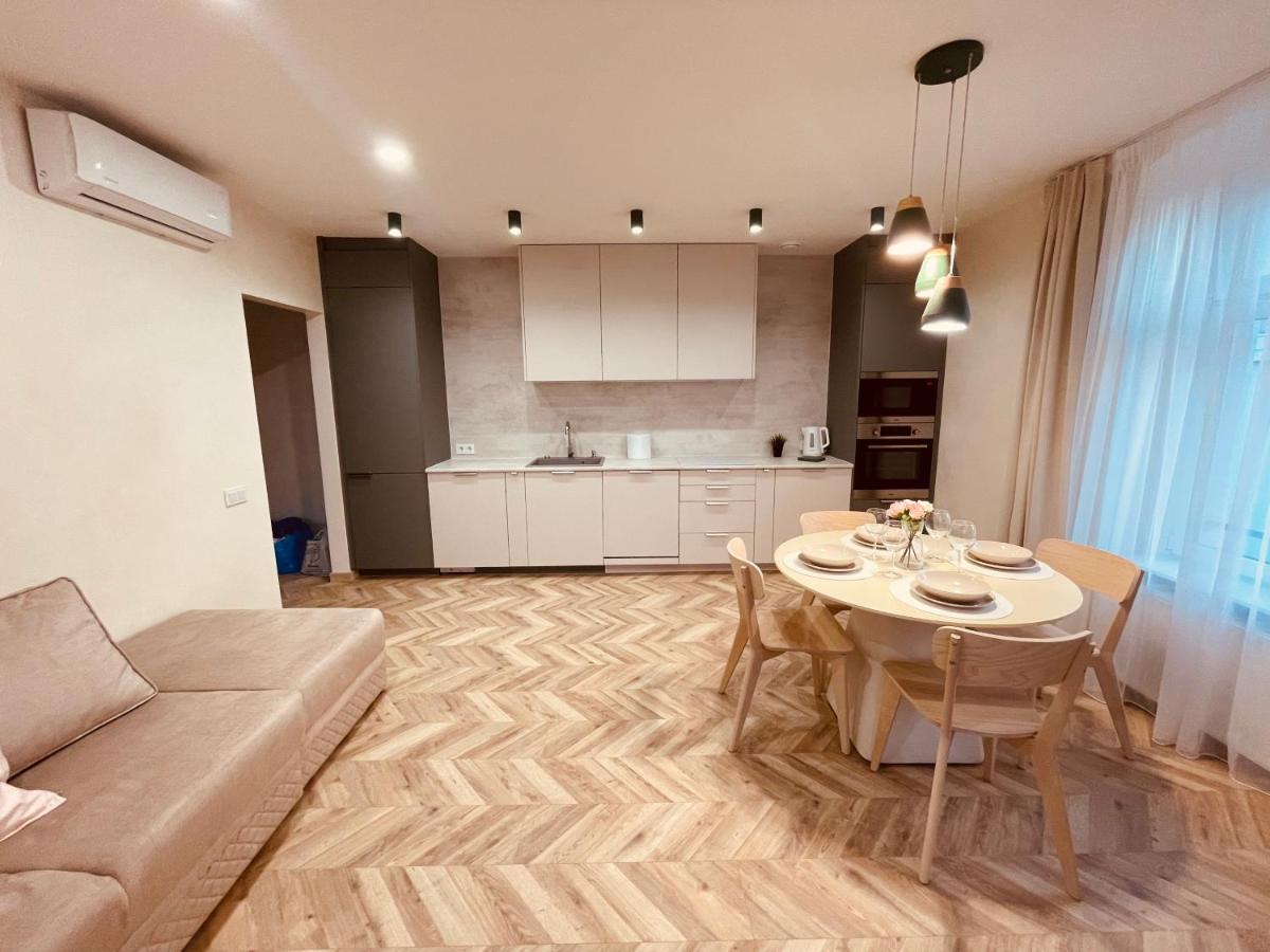 Kobiela Apartments Family Delux Ktw City Center Katowice Ngoại thất bức ảnh